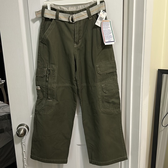 Nevada Boys Pants, SZ 8 100 % Cotton Army Green with Belt NWT - Picture 1 of 7